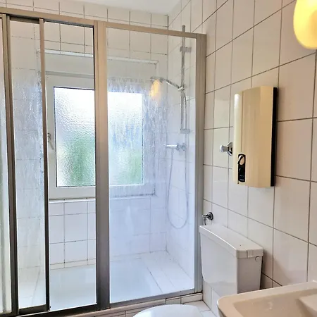 Meribu W18-20 Wohnung Fuer Monteure Und Arbeiter Bottrop Exterior photo